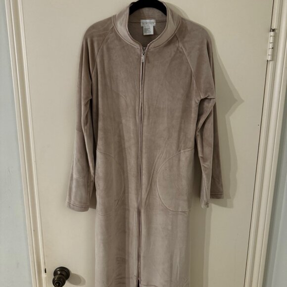 Softies Serenity Shear Mink Mandarin Collar Zip Robe - Picture 2 of 4